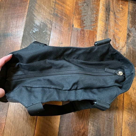 Eddie Bauer Large Black Blue Nylon Tote Bag Travel Gym Work Carryall - Picture 3 of 7